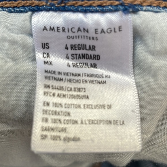 American Eagle Distressed 90's Boyfriend Crop Ankle Jeans Women's Size 4 Cotton - Picture 15 of 16